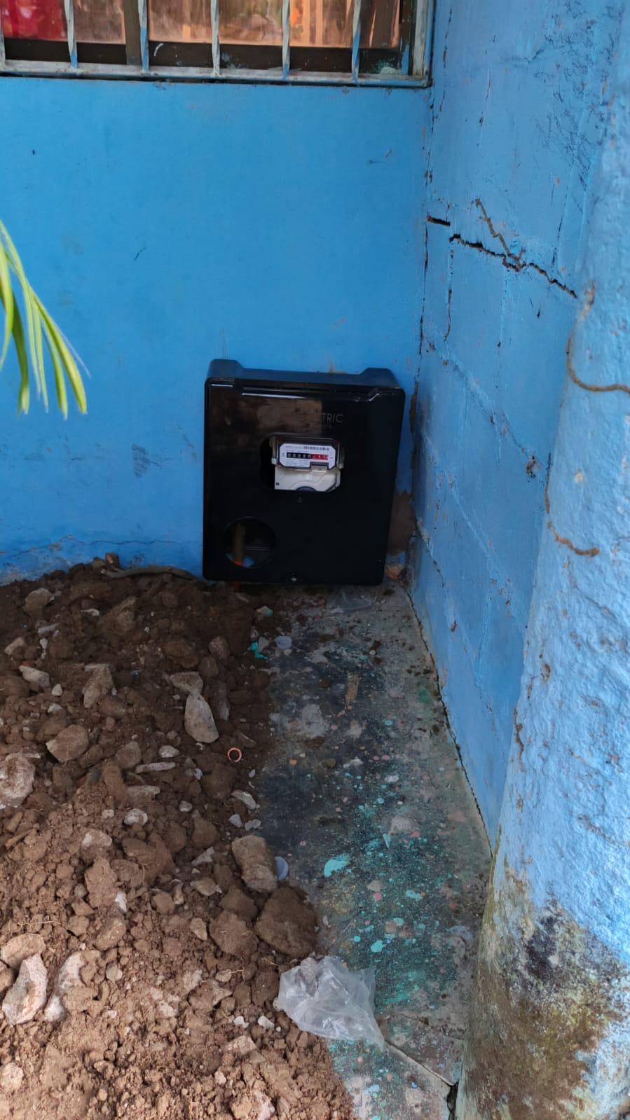 Medidor en esquina de vivienda
